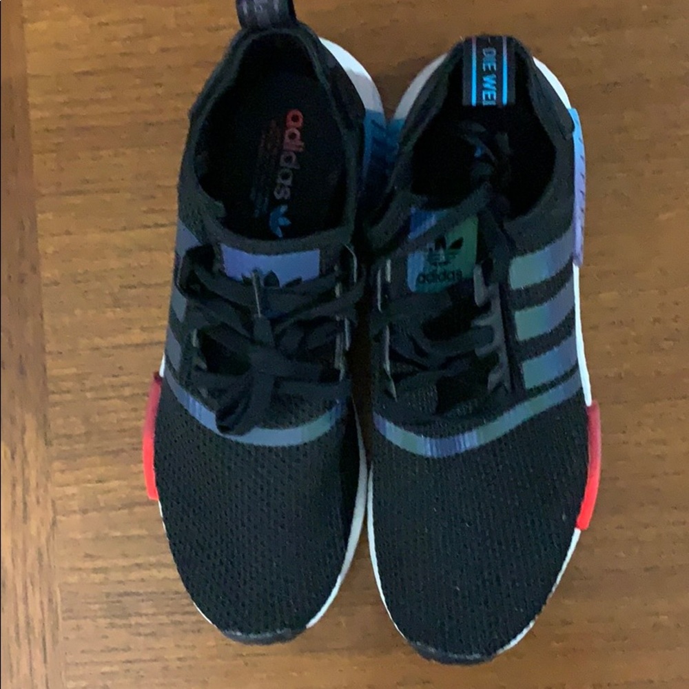 NMD R1 - Picture 3 of 3